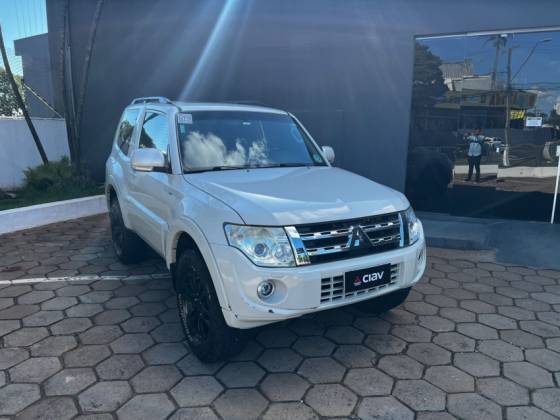 MITSUBISHI PAJERO FULL 3.8 HPE 4X4 V6 24V GASOLINA 2P AUTOMÁTICO